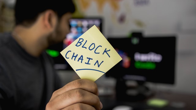 blockchain en perú